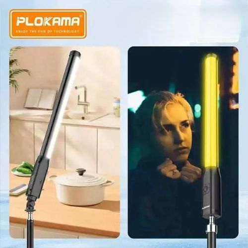 handheld rechargeable video light with Type C charging