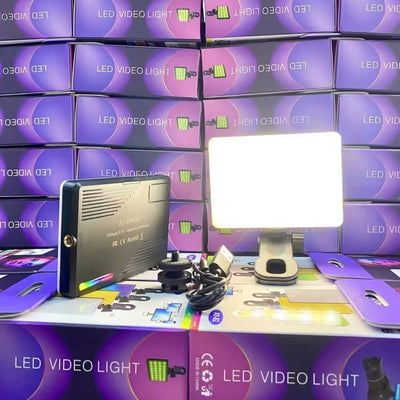 Pocket Video Light AY-81 – Compact Lighting for Creators On-the-Go