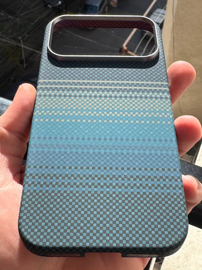 Blue Knit MagSafe Case for iPhone – Stylish Slim Protection
