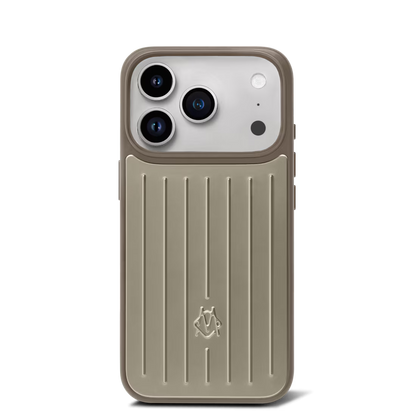 Grooved aluminium case for iPhone 17/18 Pro Series - product view