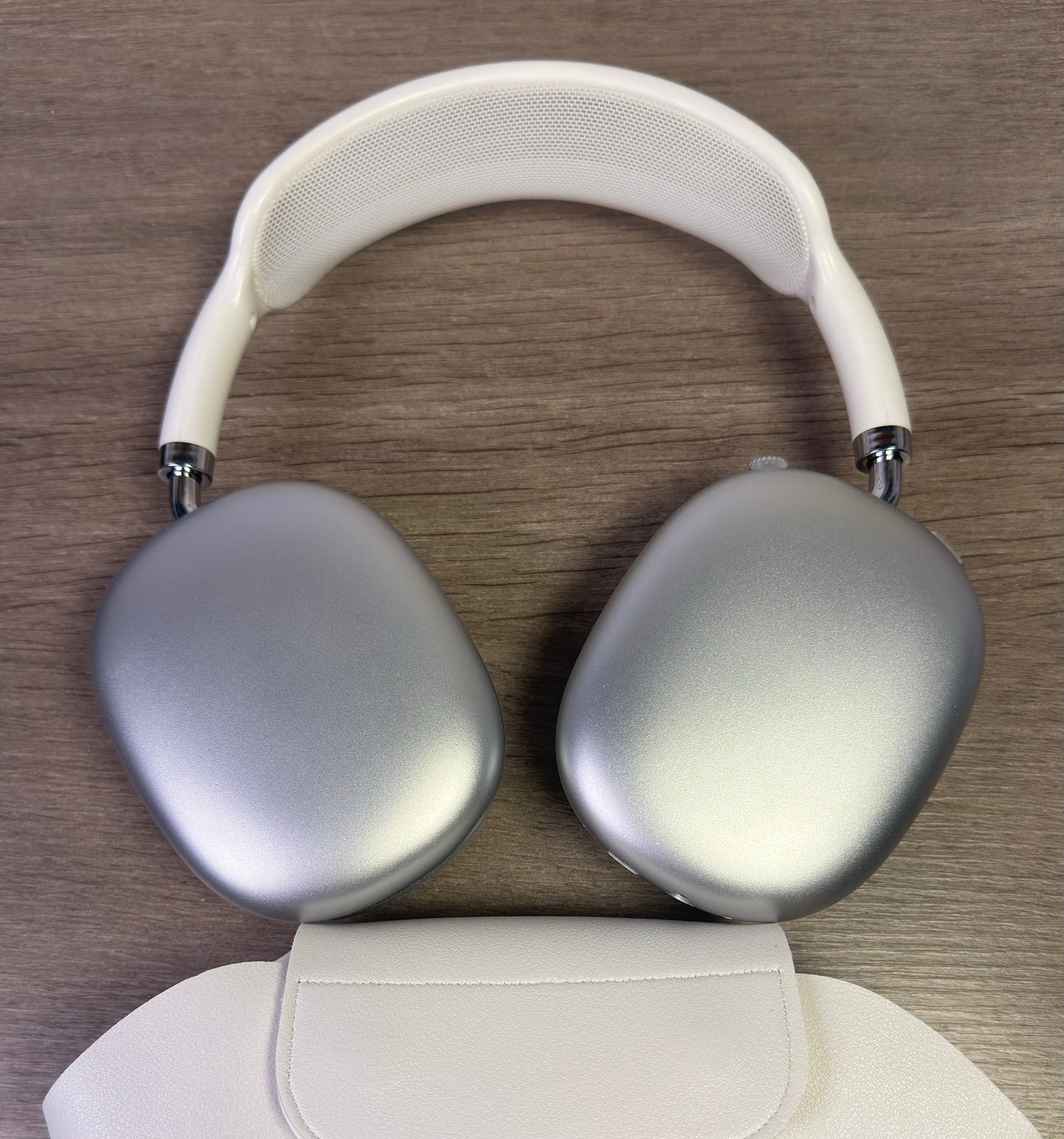 AirPods Max-Style Wireless Headphones – AAA Edition