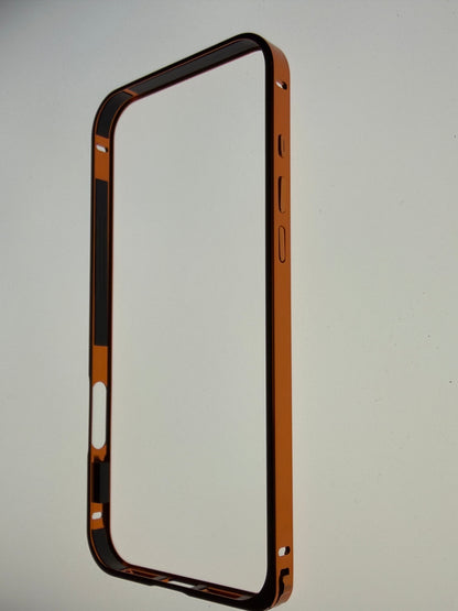 Aviation Aluminum Frame Case with Full Camera Protection – iPhone 17 Pro / Pro Max