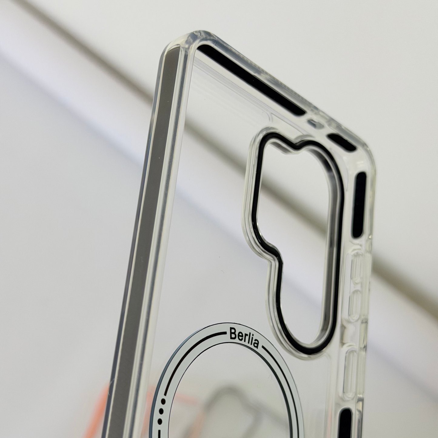 Shockproof S26 Ultra MagSafe Clear Case