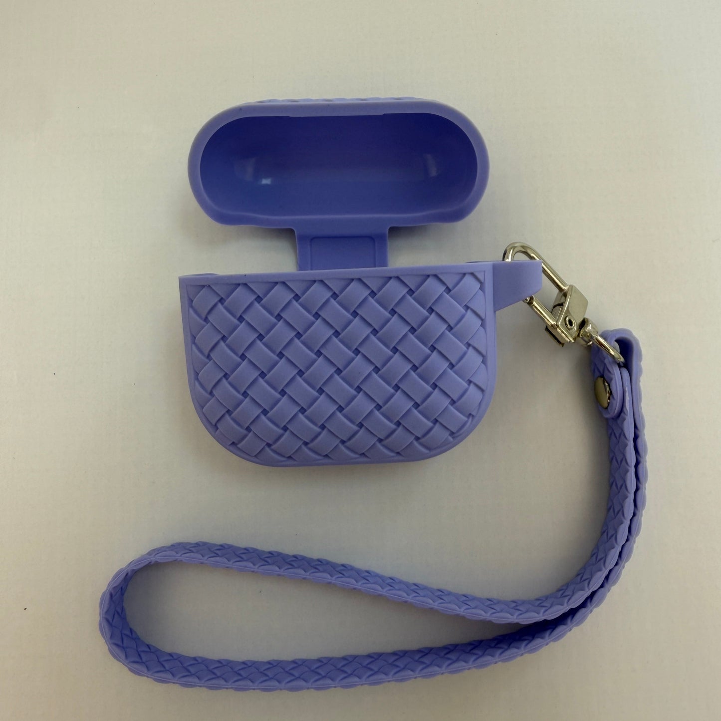 Binkson AirPods 4 cover featuring shockproof silicone protection and carry strap.
